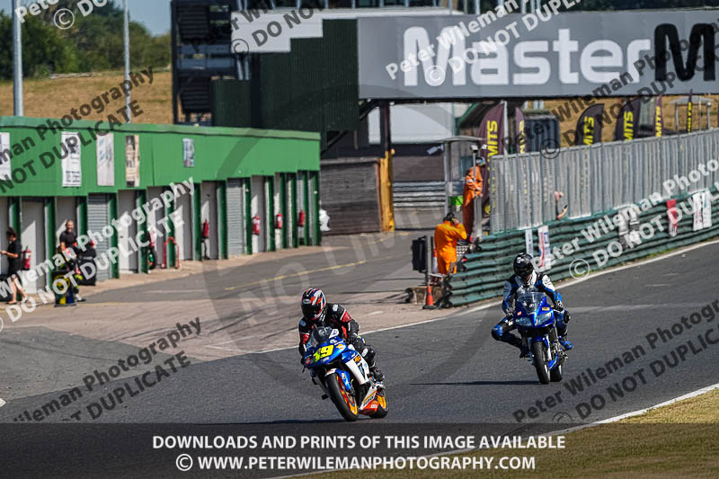 enduro digital images;event digital images;eventdigitalimages;mallory park;mallory park photographs;mallory park trackday;mallory park trackday photographs;no limits trackdays;peter wileman photography;racing digital images;trackday digital images;trackday photos